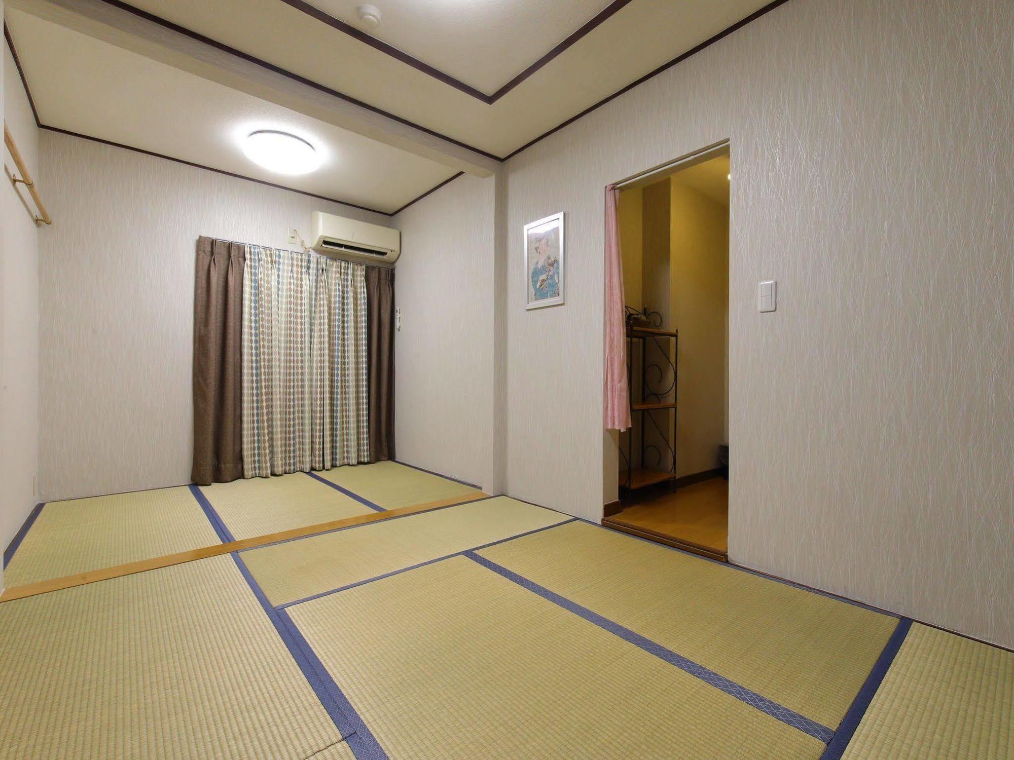 Haru Hotel Tokyo Exterior photo